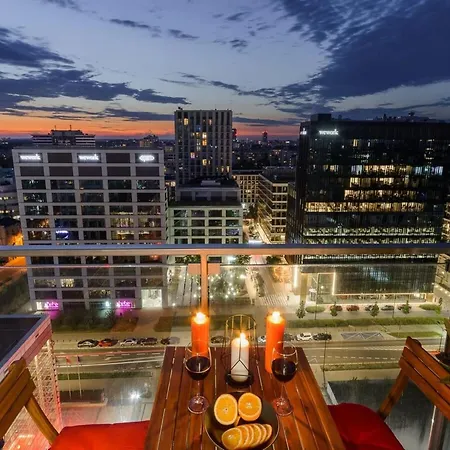 With Views Апартаменти Варшава